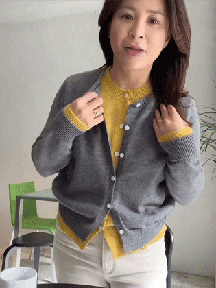 双色层叠针织开衫