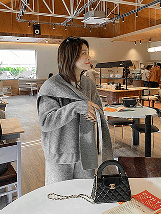 Conti 披肩针织裤三件套