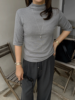 Sophie Angora 半领 T 恤 