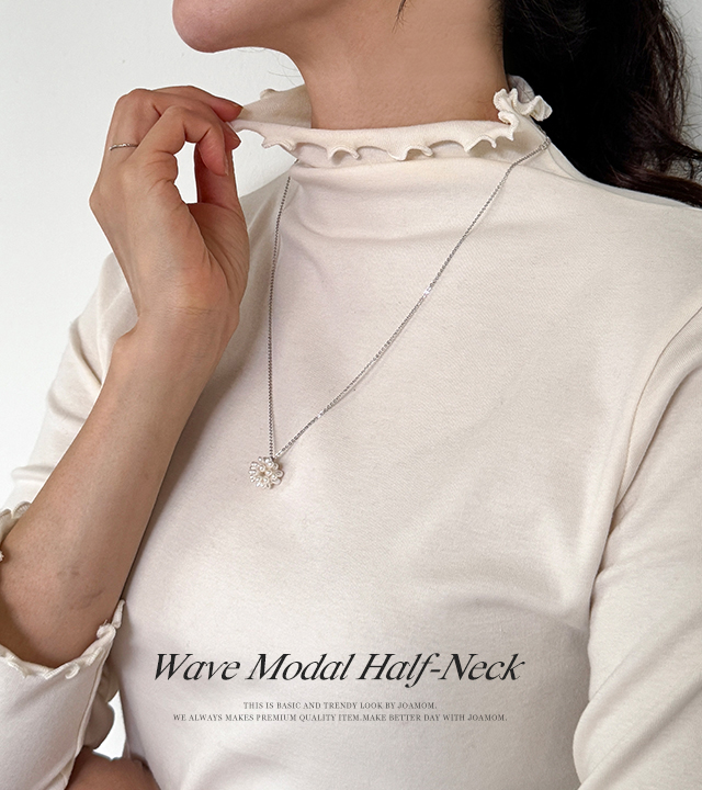 波浪莫代尔半领 T 恤