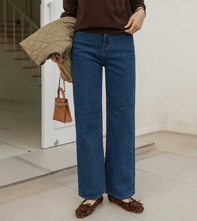 Stan 半宽拉绒牛仔裤