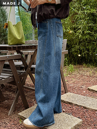 [MADE] Lemaire 曲线版型牛仔裤 