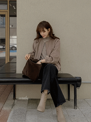 毛绒羊毛触感束口毛衣 