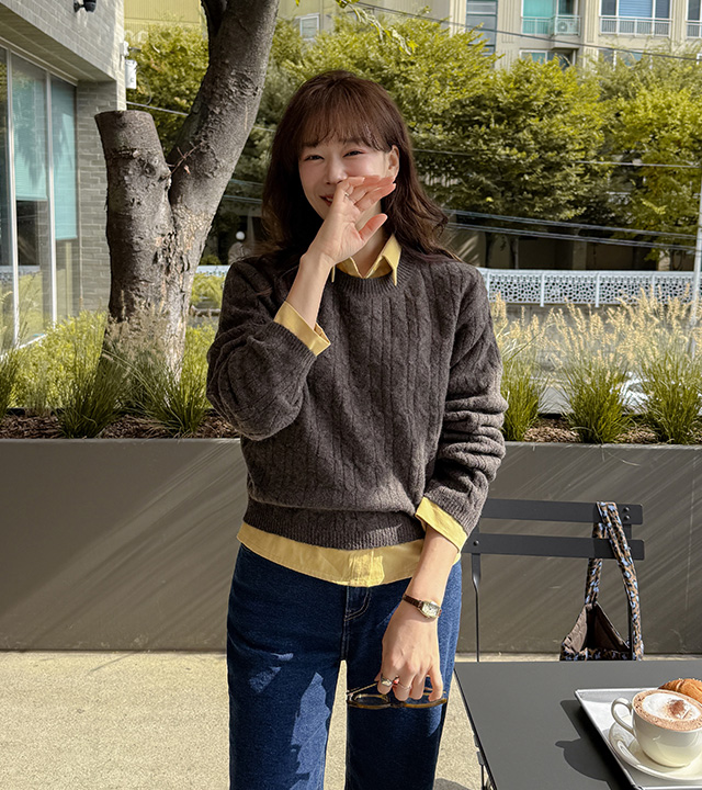 半截羊毛针织衫