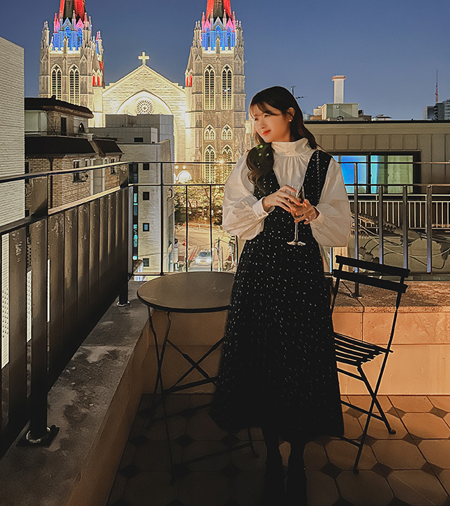 Jeanne 后背纽扣泡泡衬衫