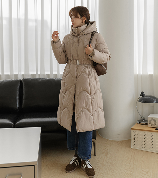 带波浪形长款衬垫套头衫(腰带套装)