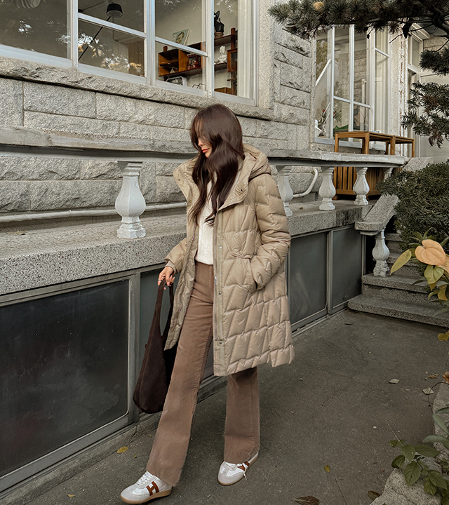 阴唇连帽鸭绒垫