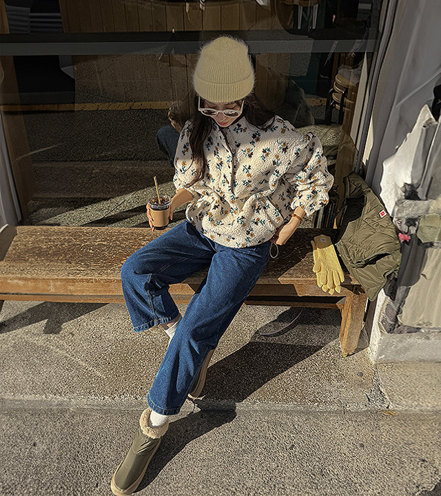 花朵图案半开襟羊毛衫