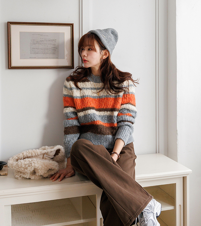 Melly 毛茸茸的羊毛针织