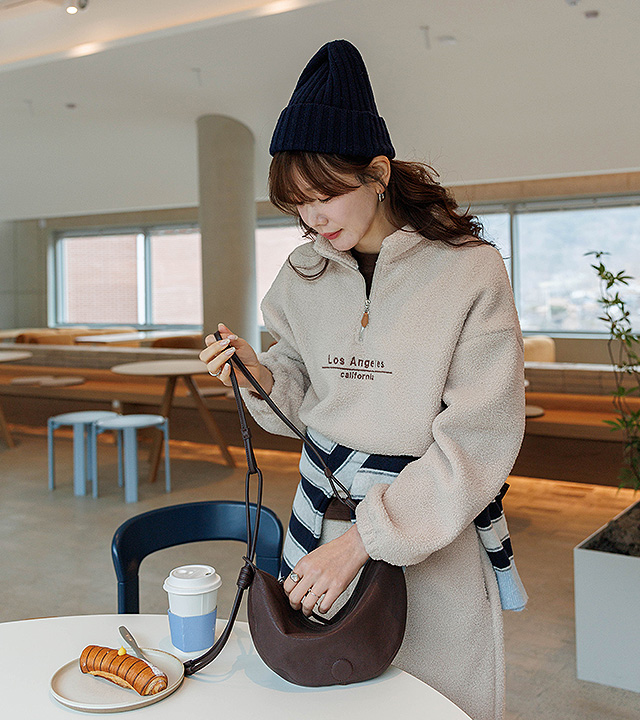 蓬松的圈圈呢半拉链男式T恤 