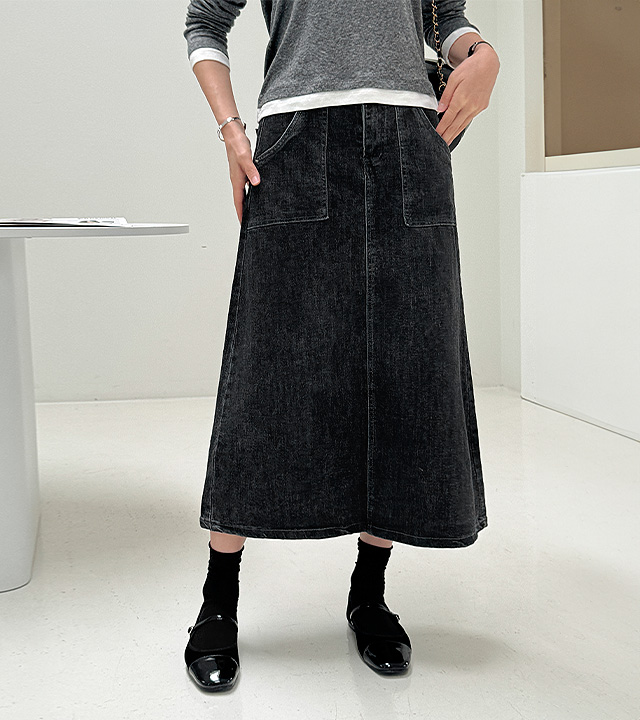 Loen 外口袋牛仔裙 