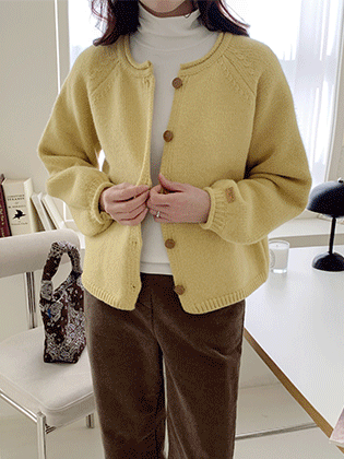 袖子贴布卷边开衫