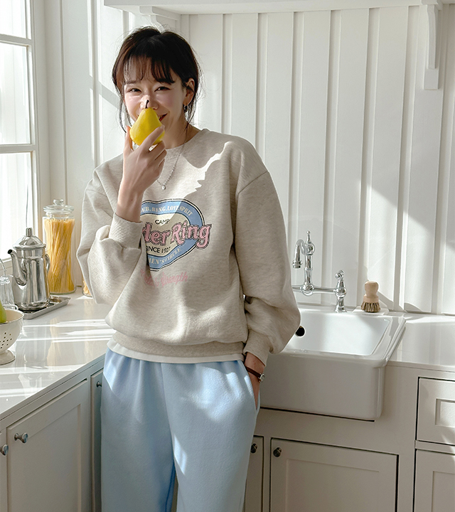 裂纹印花拉绒卫衣