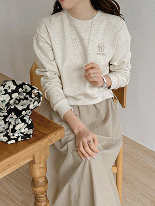 Mona 运动衫颜色组合一件