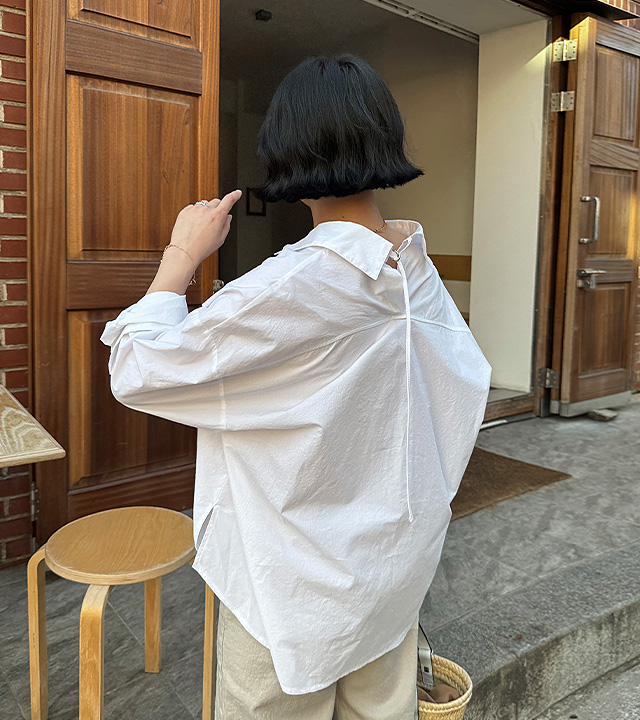 D 形环后背衬衫