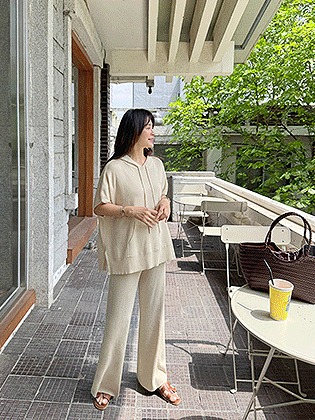 Bokgeum 连帽针织套装