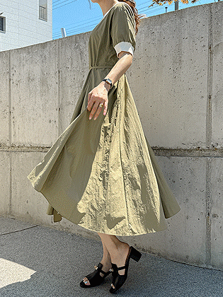 Rustling V 型连体泳衣