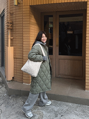 绗缝连帽长款加厚套头衫