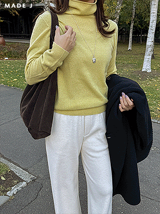 [MADE] Urbane 整衣高领针织衫