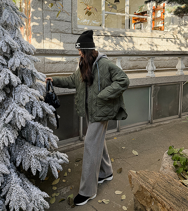 [MADE] 斜方形绗缝毛衣