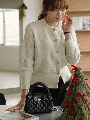 阿黛尔珍珠流苏开衫