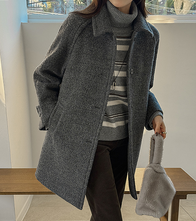 Renault 羊毛圈圈呢半身外套