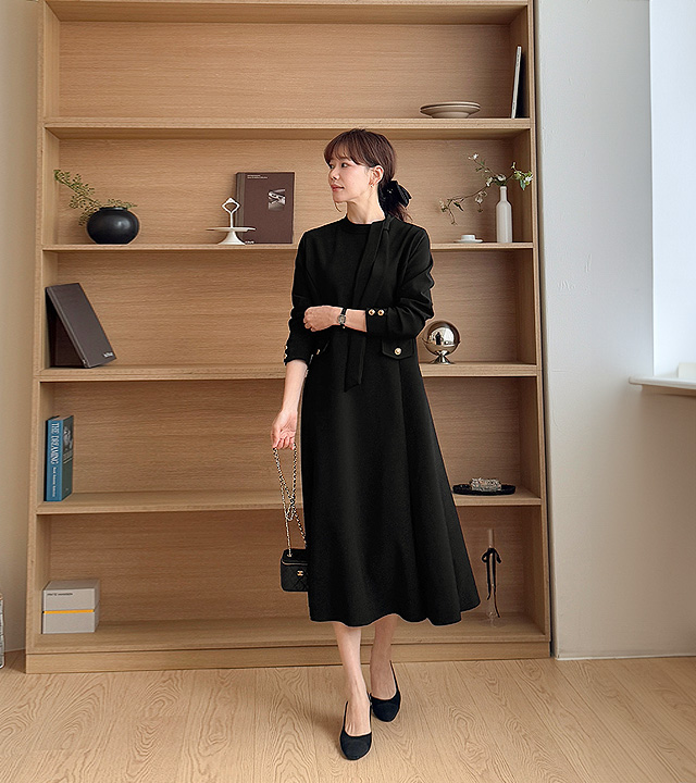 Scarlett 领带连体泳衣