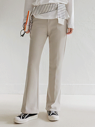 Dunn 开衩靴型裤