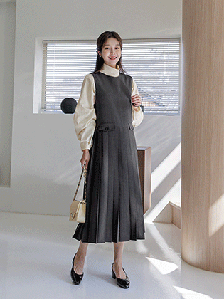 Leanna褶皱连体衣