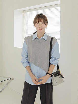 斜纹背心叠穿衬衫