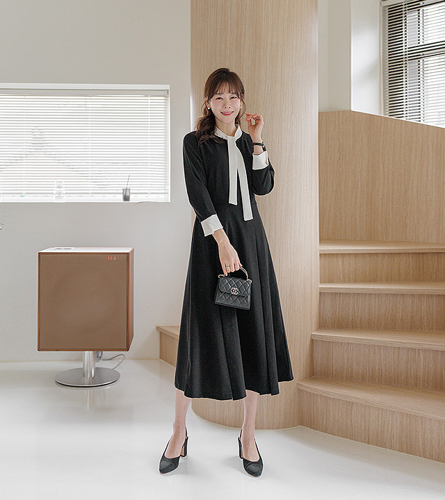 Rienne撞色系带连衣裙  