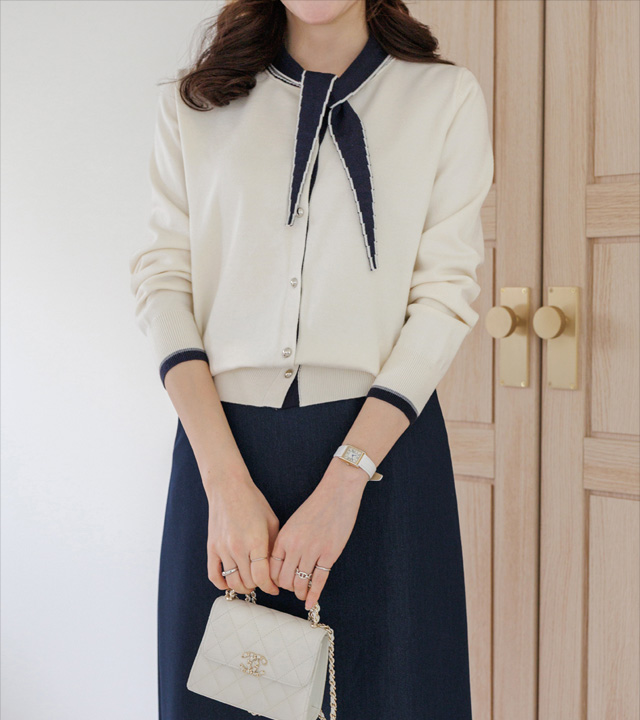 Rael 围巾叠穿开衫