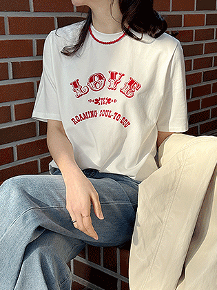 爱心植绒短袖T恤 