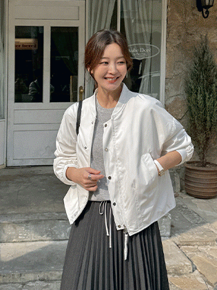 单袖褶皱短款套头衫