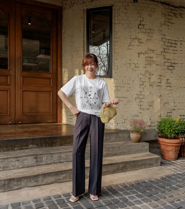 佩斯利花纹短袖T恤