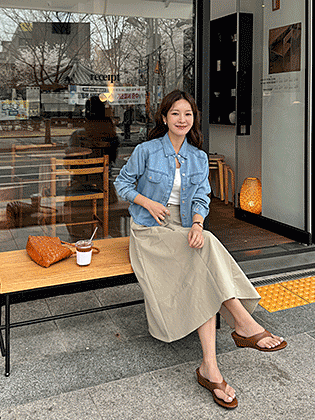 光滑牛仔半截衬衫