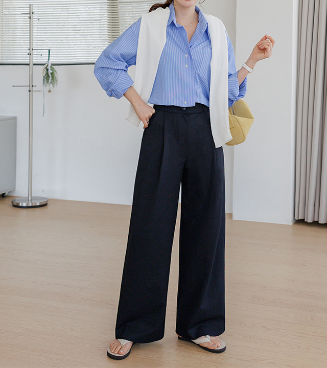 心情愉悦的褶裥阔腿裤