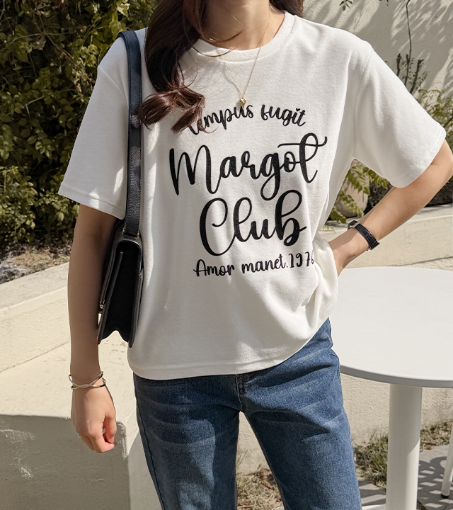 [MADE] Margo 天鹅绒 T 恤